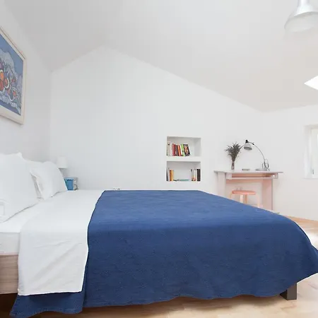 Apartment Duplex